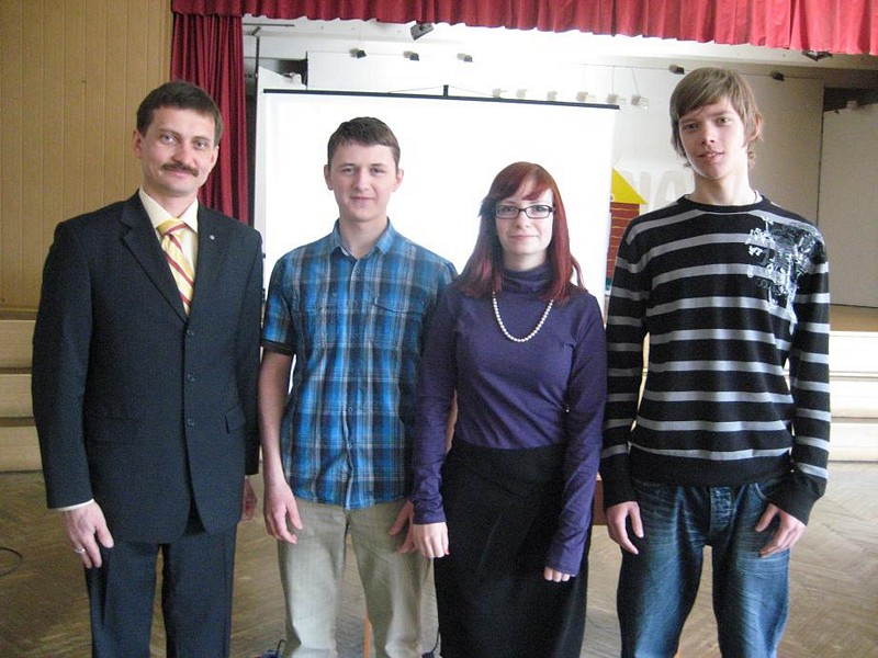 Mr Krauze visits school in Latvia