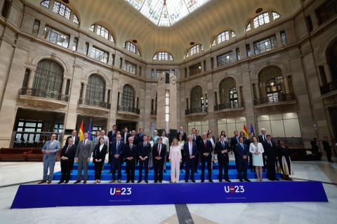 President Röpke expresses full commitment to the European social dialogue and social investments at an informal EPSCO Council in Madrid President Röpke expresses full commitment to the European social dialogue and social investments at an informal EPSCO Council in Madrid